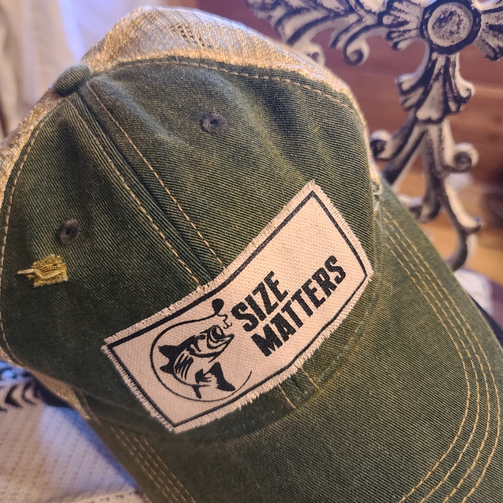 Headmost hat